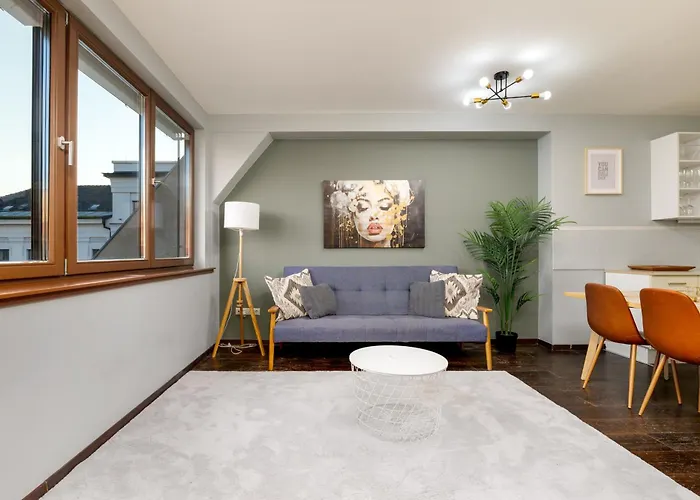 3Bedroom Triplex Rooftop Apartment